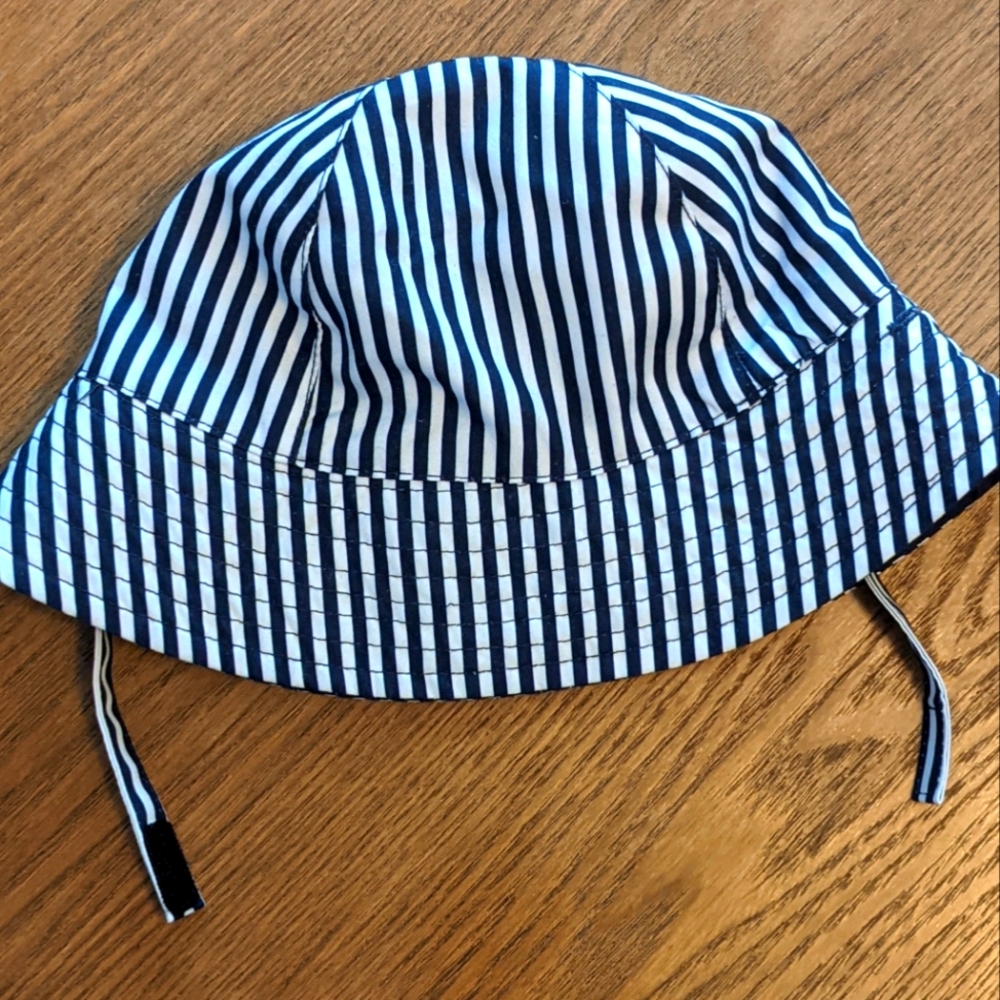Cat& Jack BABY Beach Hat